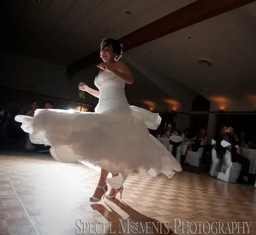 Oak Arbor wedding photograph Rochester MI
