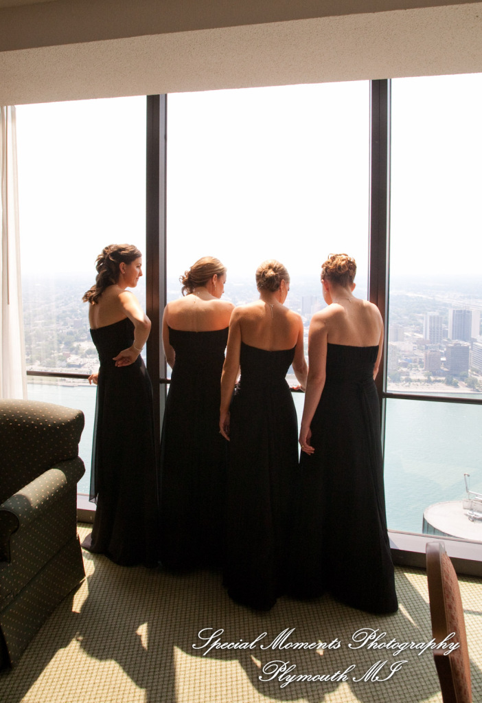 Allison & Ken at Marriott Renaissance Center Detroit MI wedding photograph