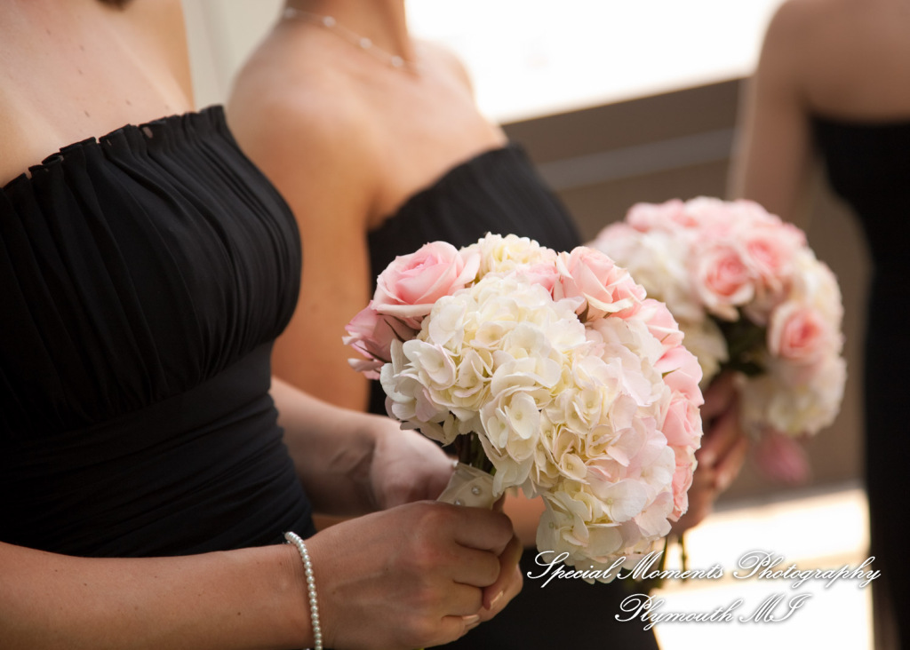 Allison & Ken at Marriott Renaissance Center Detroit MI wedding photograph