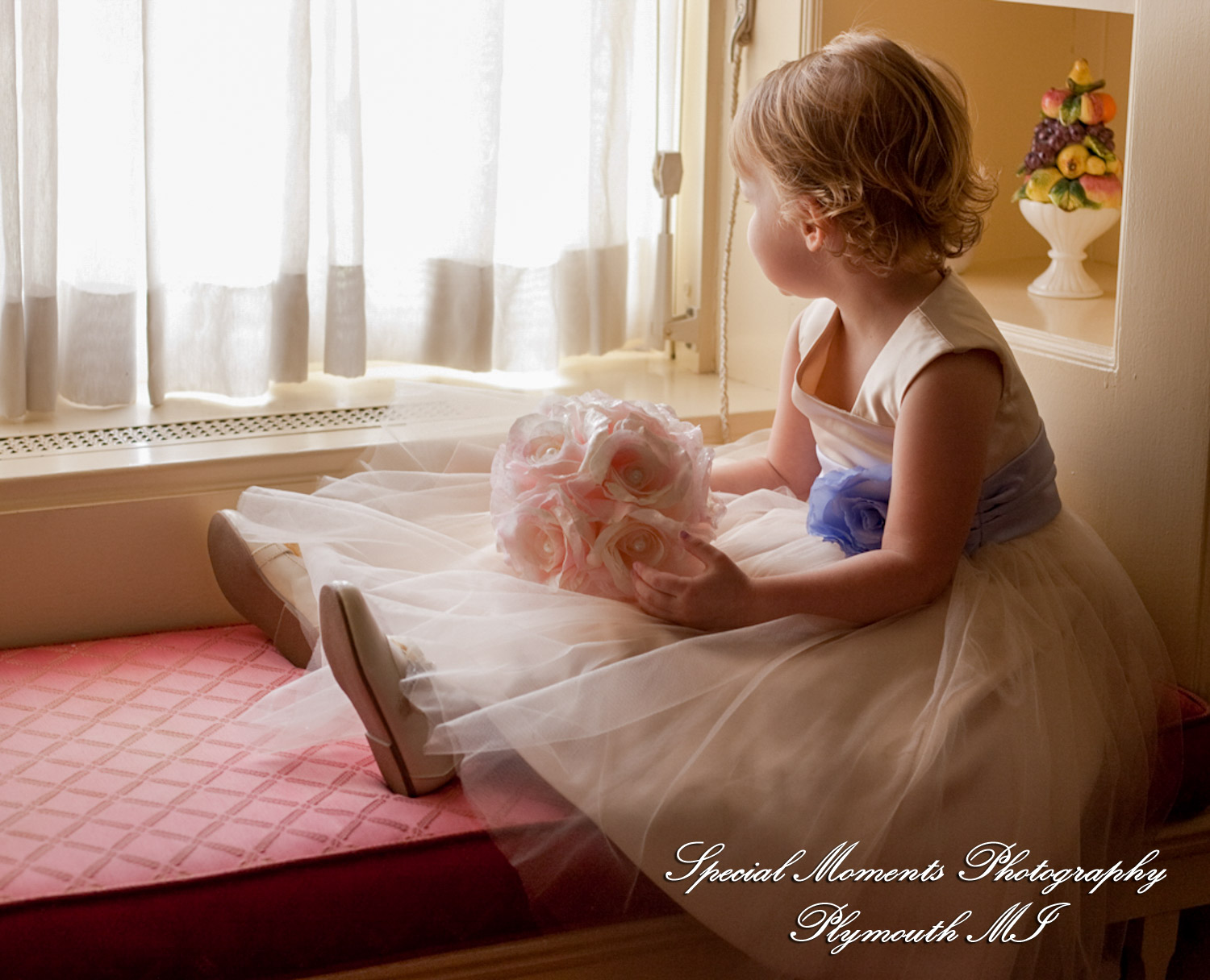 Lisa & Jeffrey at Montague Inn Saginaw MI wedding photography