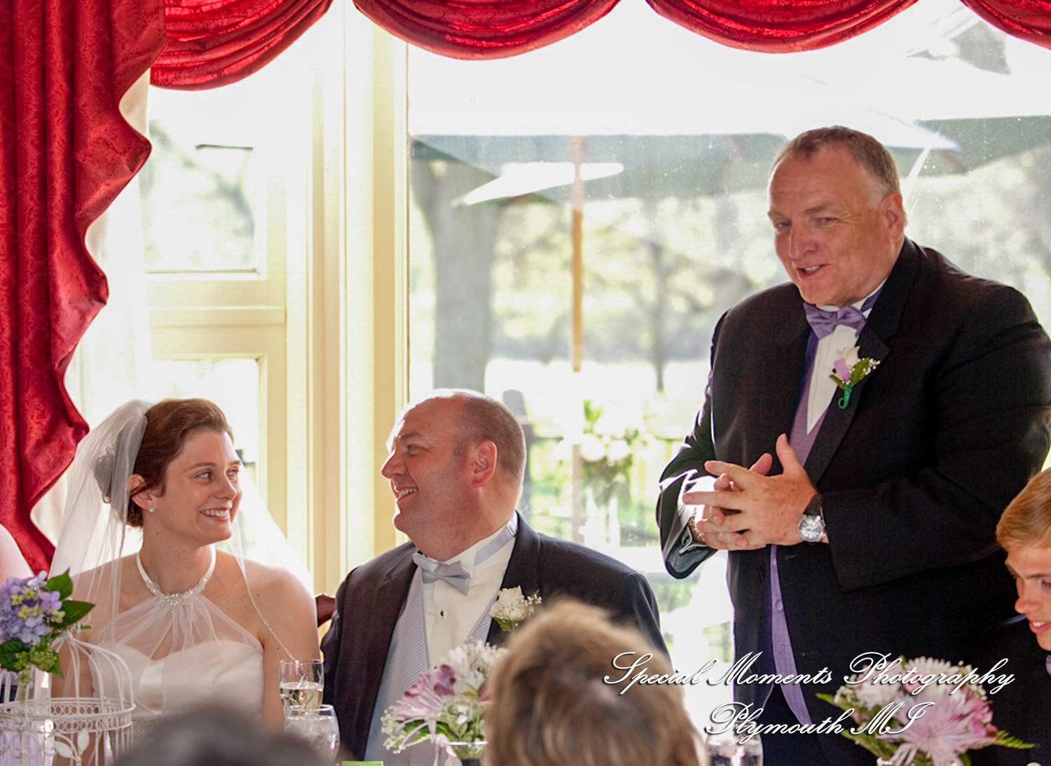 Lisa & Jeffrey at Montague Inn Saginaw MI wedding photography