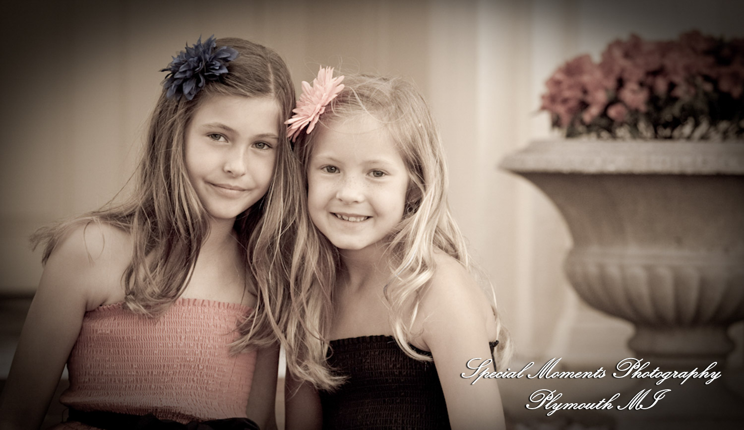 Lisa & Jeffrey at Montague Inn Saginaw MI wedding photography