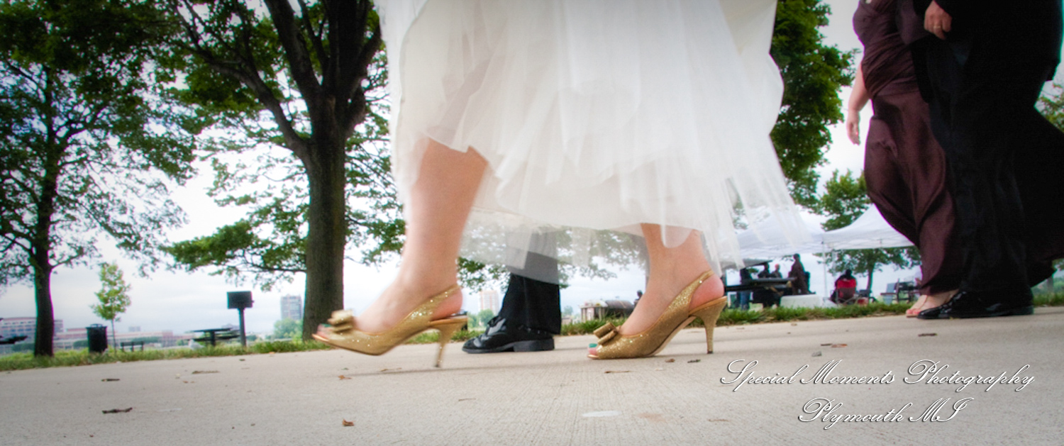 Adrienne & David at Colony Club Detroit MI wedding photography