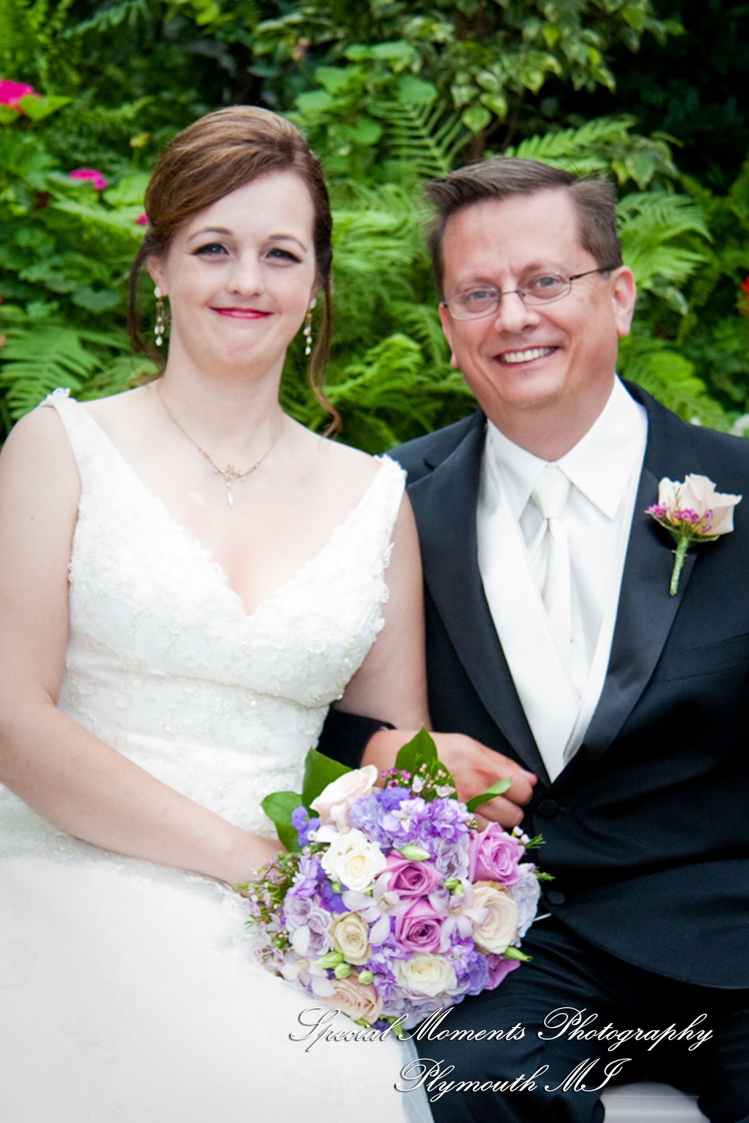 Adrienne & David at Colony Club Detroit MI wedding photography