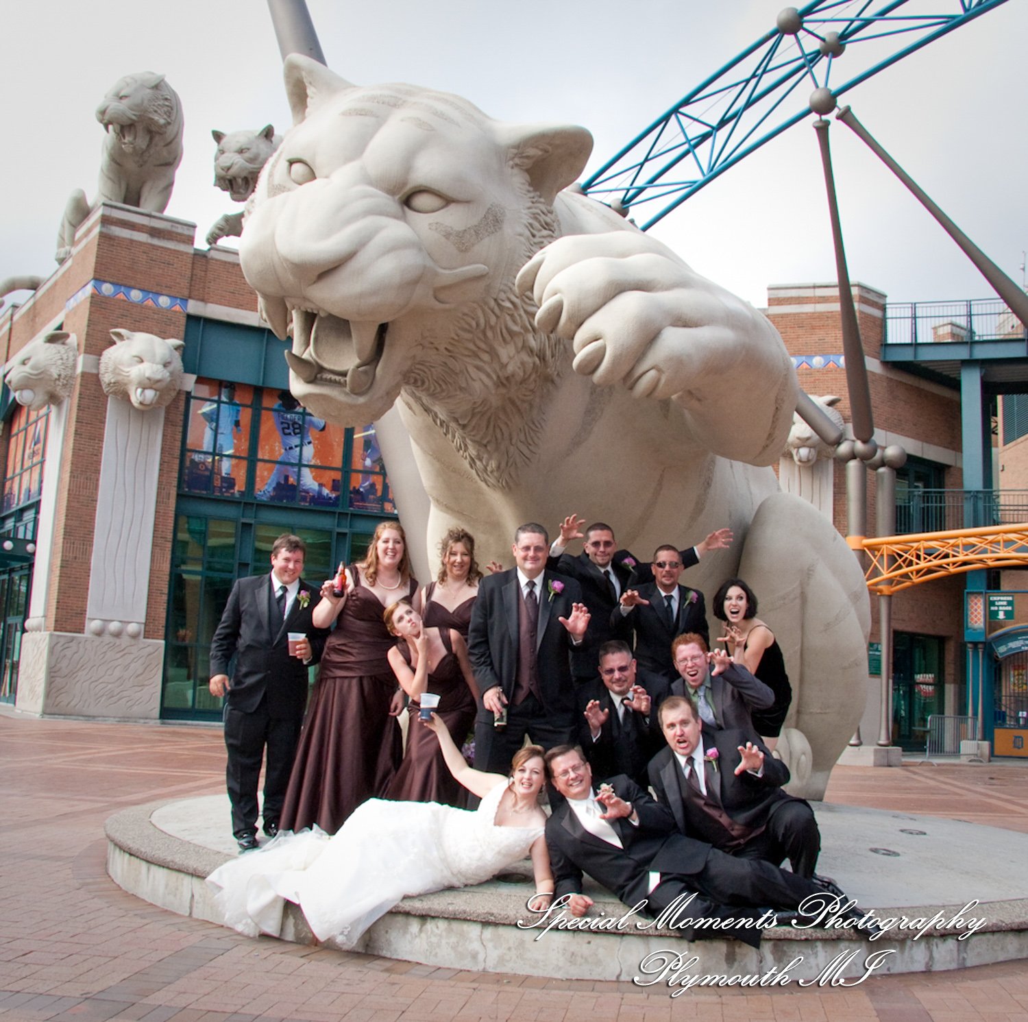 Adrienne & David at Colony Club Detroit MI wedding photography