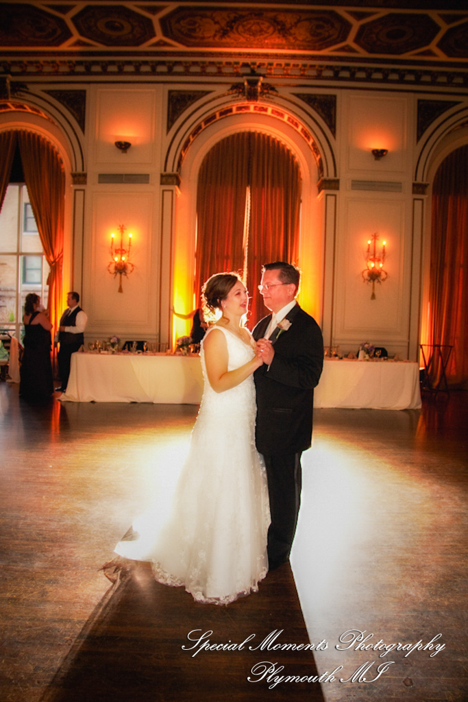 Adrienne & David at Colony Club Detroit MI wedding photography