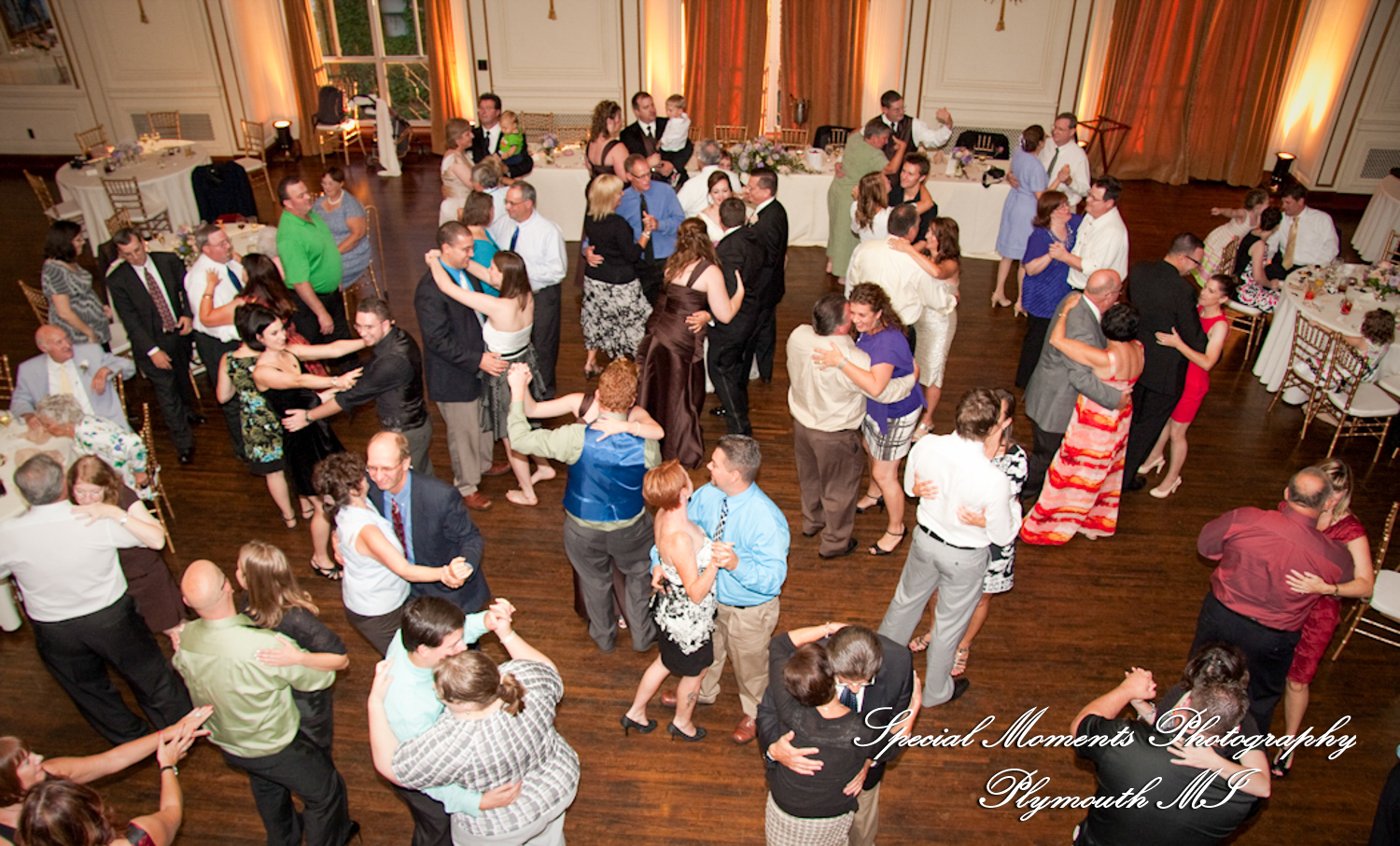 Adrienne & David at Colony Club Detroit MI wedding photography