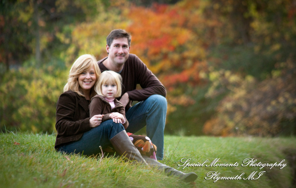 Kristi & Matt at Hines Park Plymouth MI Family photography