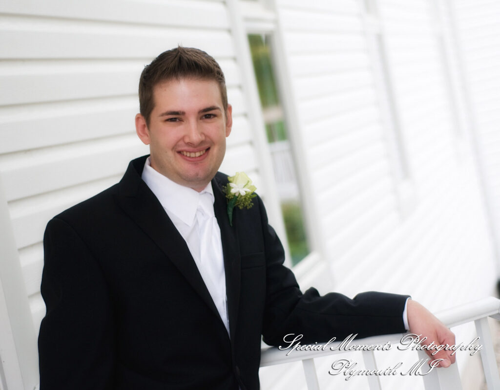 Sara & Joel at Historic Hope Chaple Shelby Twp. MI wedding photography