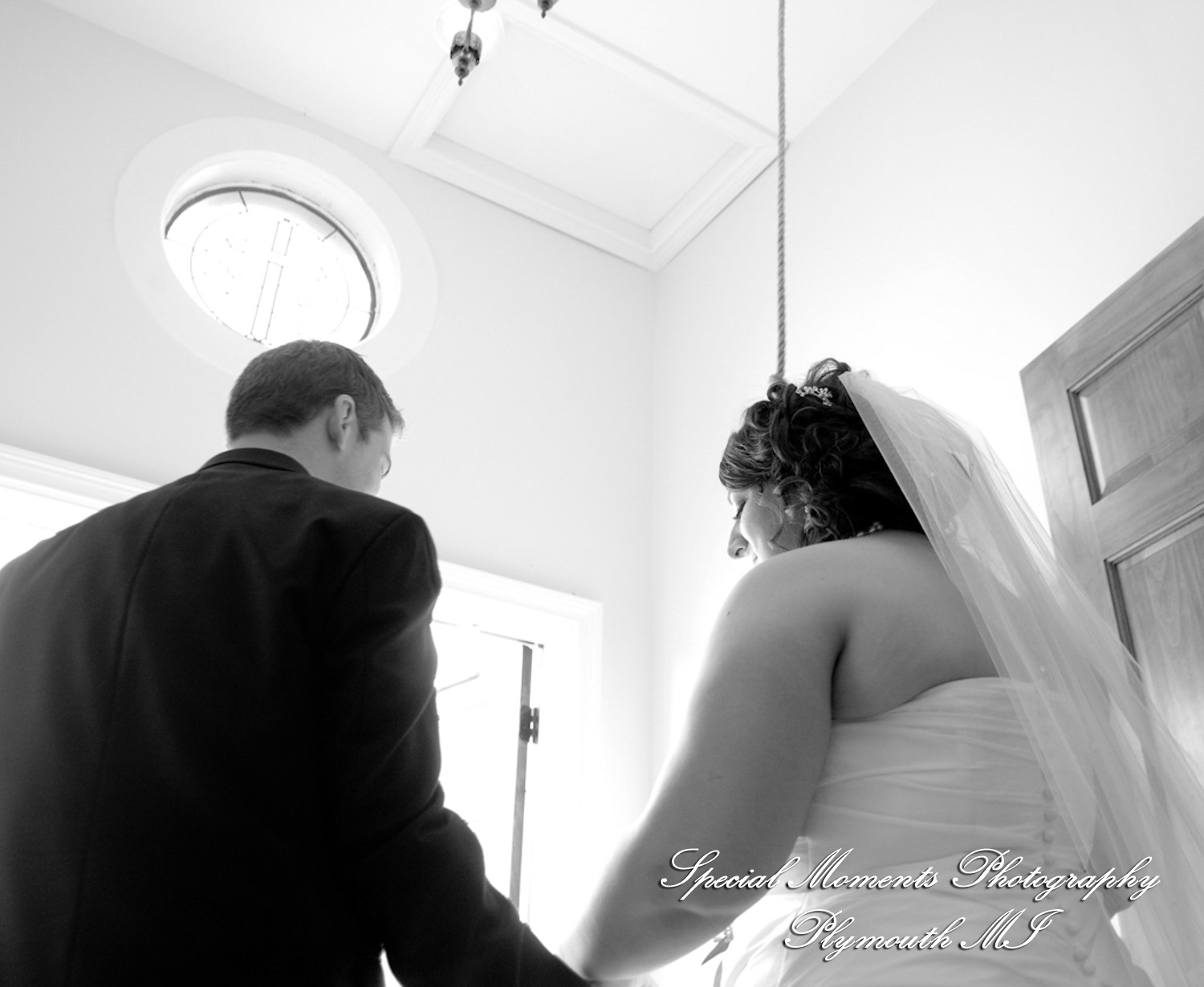 Sara & Joel at Historic Hope Chaple Shelby Twp. MI wedding photography