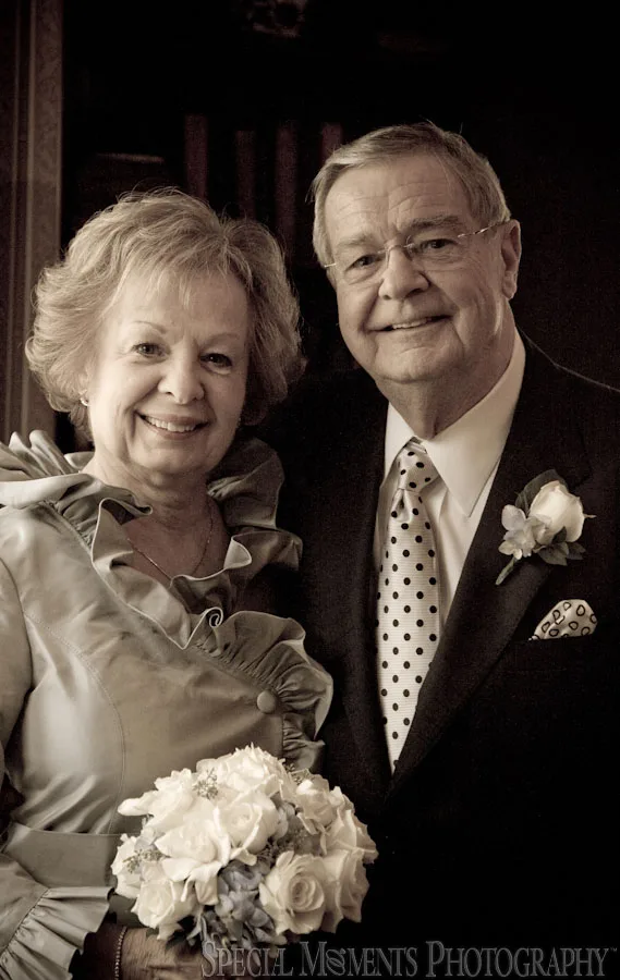 Birmingham Country Club Birmingham MI wedding photograph