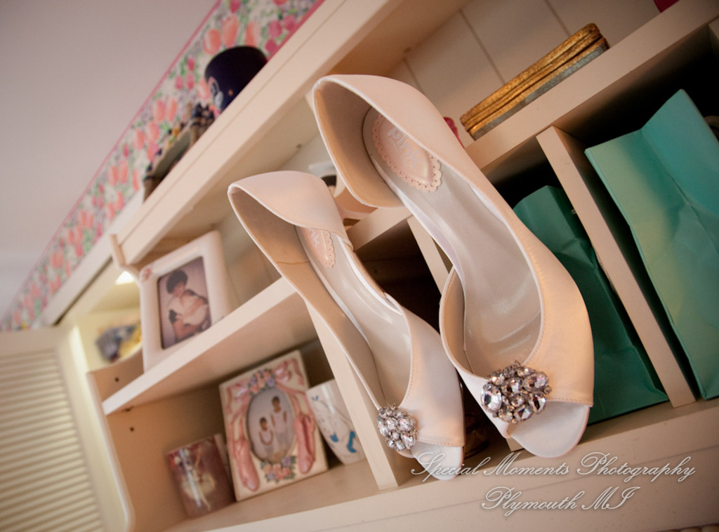 Emily & Shane at Divine Child Dearborn MI wedding photography