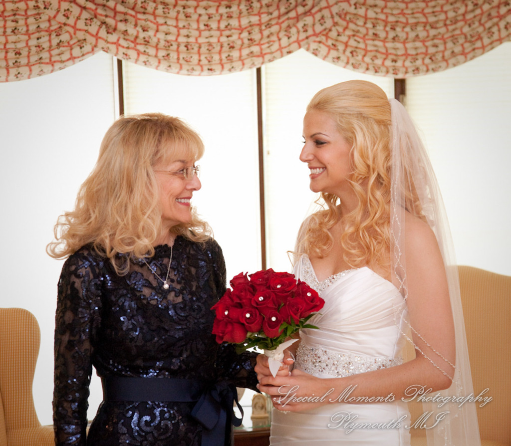 Emily & Shane at Divine Child Dearborn MI wedding photography