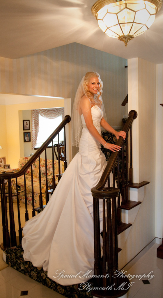 Emily & Shane at Divine Child Dearborn MI wedding photography