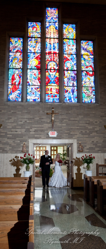Emily & Shane at Divine Child Dearborn MI wedding photography
