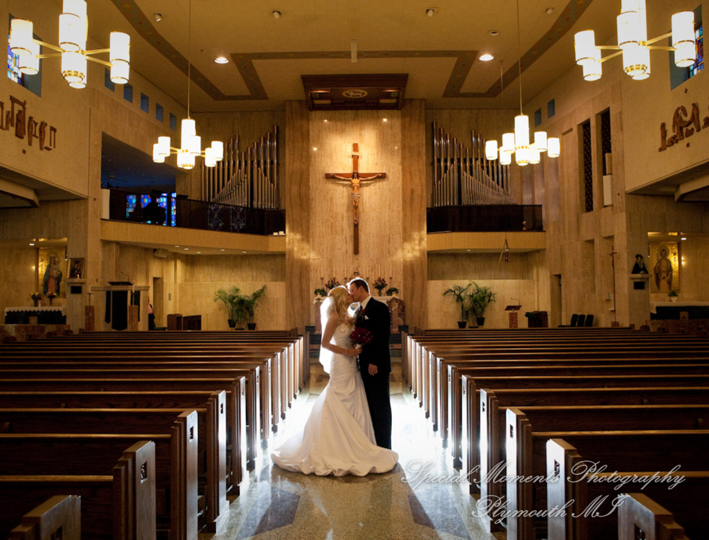 Emily & Shane at Divine Child Dearborn MI wedding photography