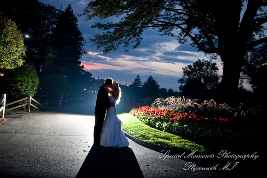 Emily & Shane at Dearborn Country Club Dearborn MI wedding photography