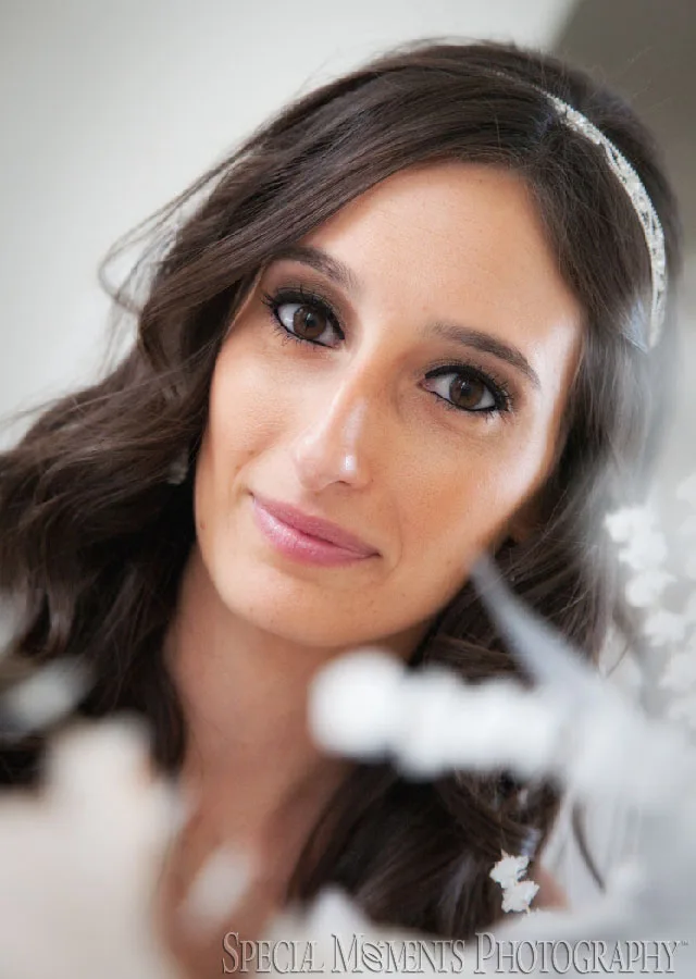 Holy Redeemer Detroit MI wedding photograph