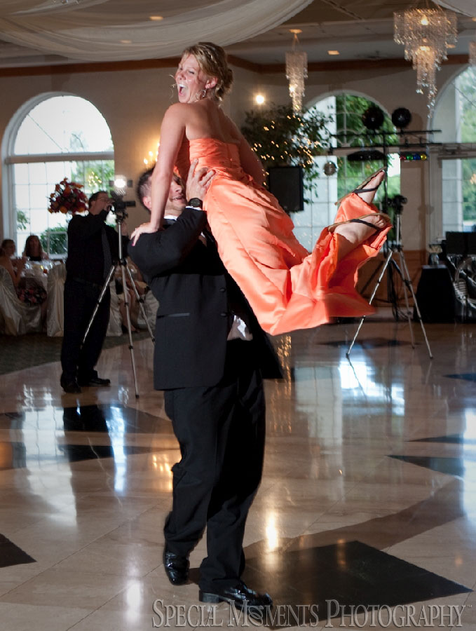 Italian American Club Livonia MI wedding photograph