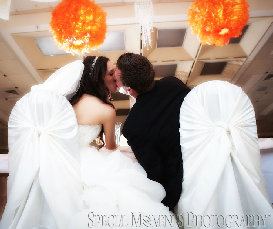 Italian American Club Livonia MI wedding photograph