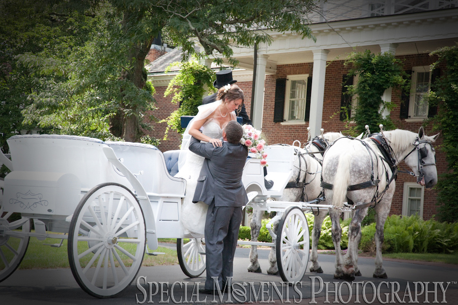 Wildwood Manor House Toledo OH wedding photograph