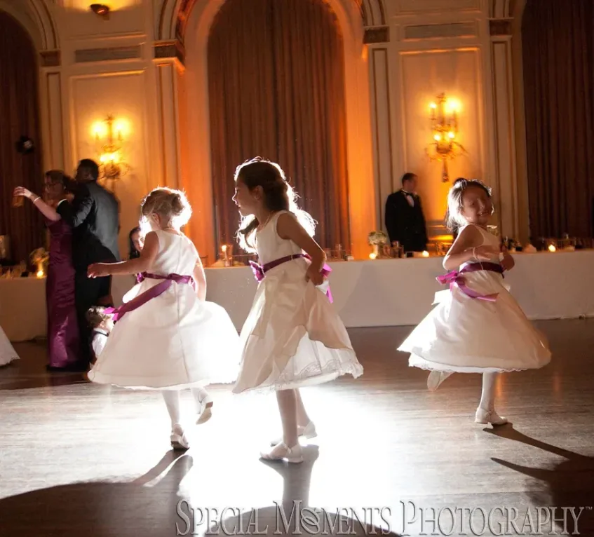 Colony Club Detroit MI wedding reception photograph