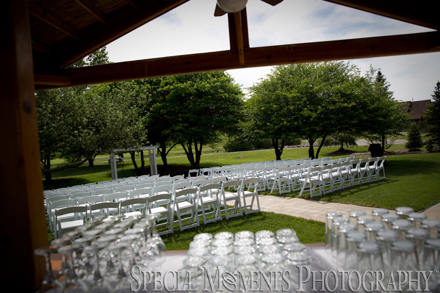 Stonebridge Golf Club Ann Arbor MI wedding photograph