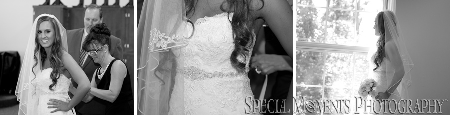 First United Methodist Plymouth MI wedding photograph