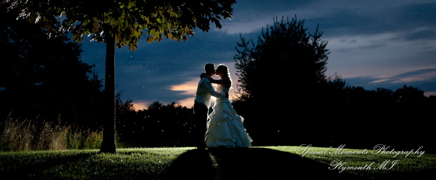 Crystal Gardens Howell MI wedding photograph