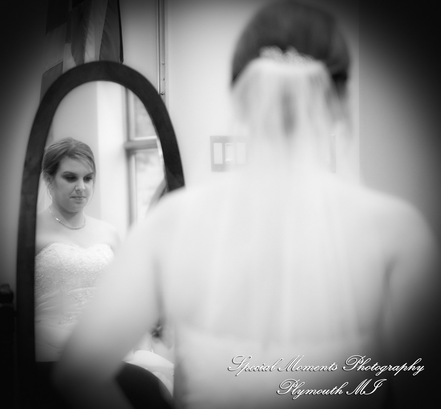 Shannan & Eric at First United Methodist Church Northville MI wedding photography