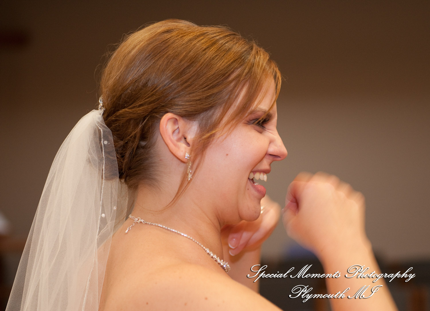 Shannan & Eric at First United Methodist Church Northville MI wedding photography