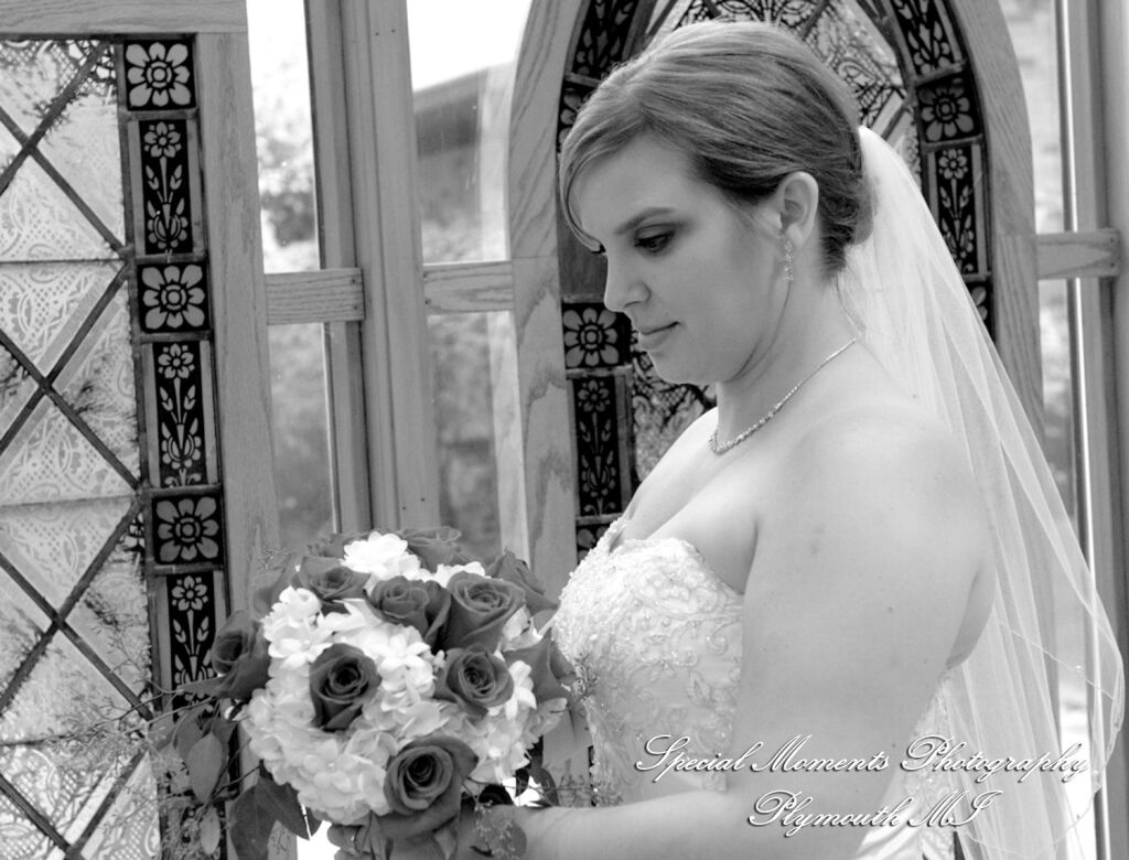 Shannan & Eric at First United Methodist Church Northville MI wedding photography
