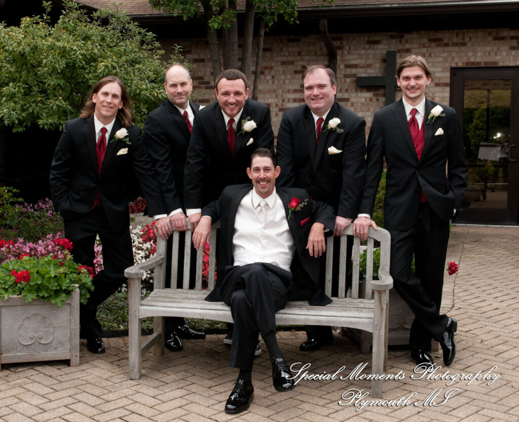 Shannan & Eric at First United Methodist Church Northville MI wedding photography