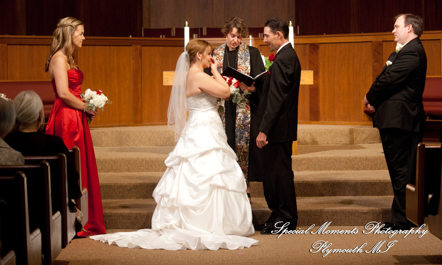 Shannan & Eric at First United Methodist Church Northville MI wedding photography