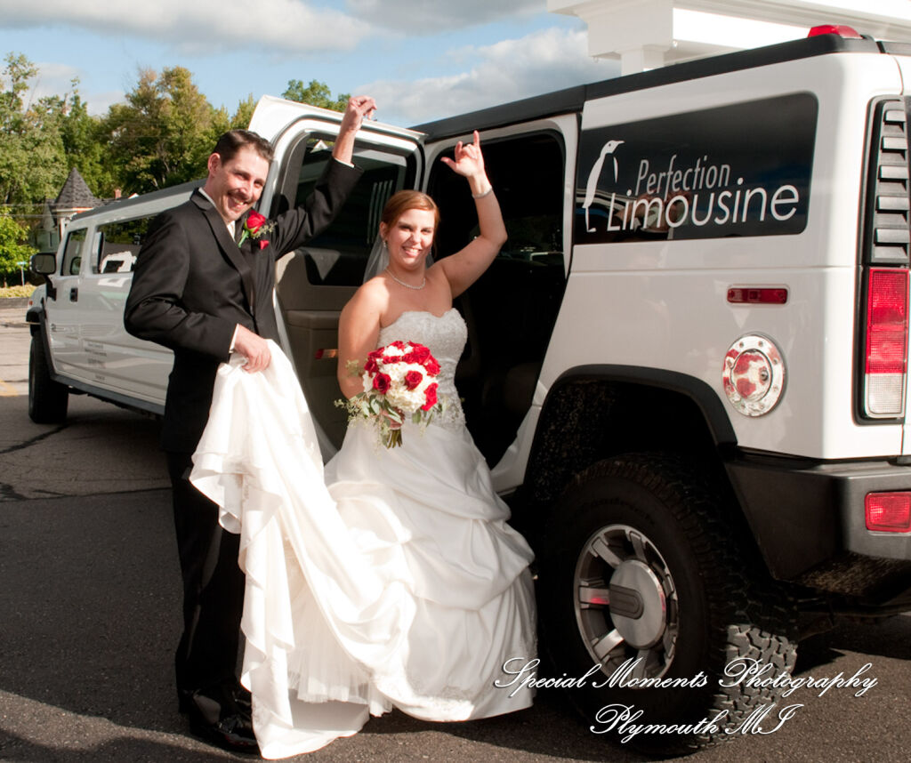 Shannan & Eric at First United Methodist Church Northville MI wedding photography