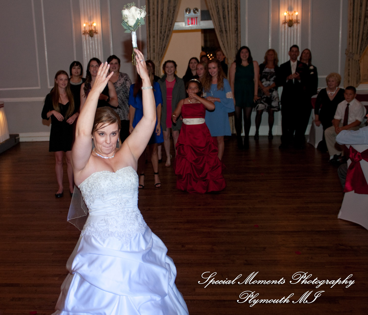 Shannan & Eric at FMeeting House Grand Ballroom Plymouth MI wedding photography