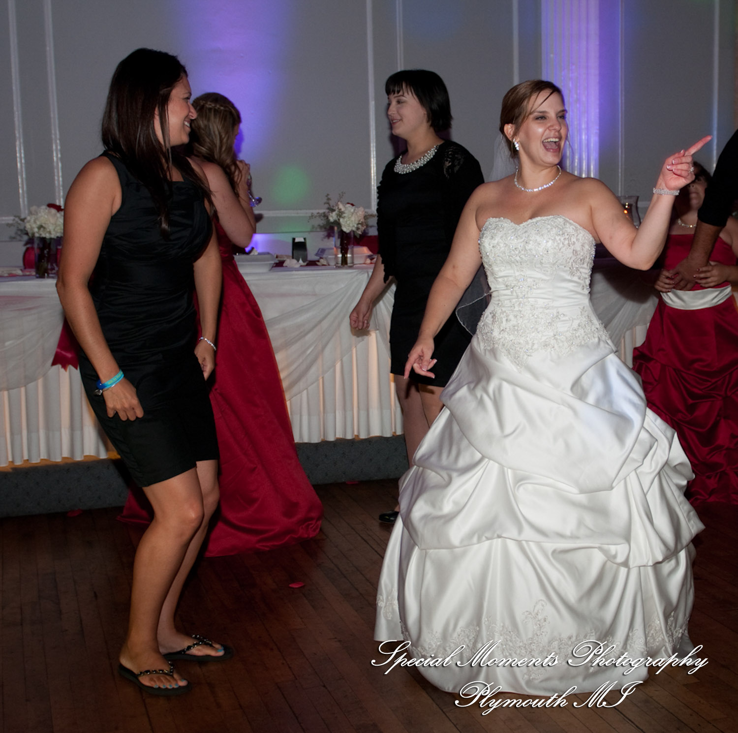 Shannan & Eric at FMeeting House Grand Ballroom Plymouth MI wedding photography