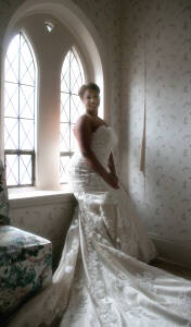 Monique & James at Fort Street Presbyterian Church Detroit MI wedding photograph