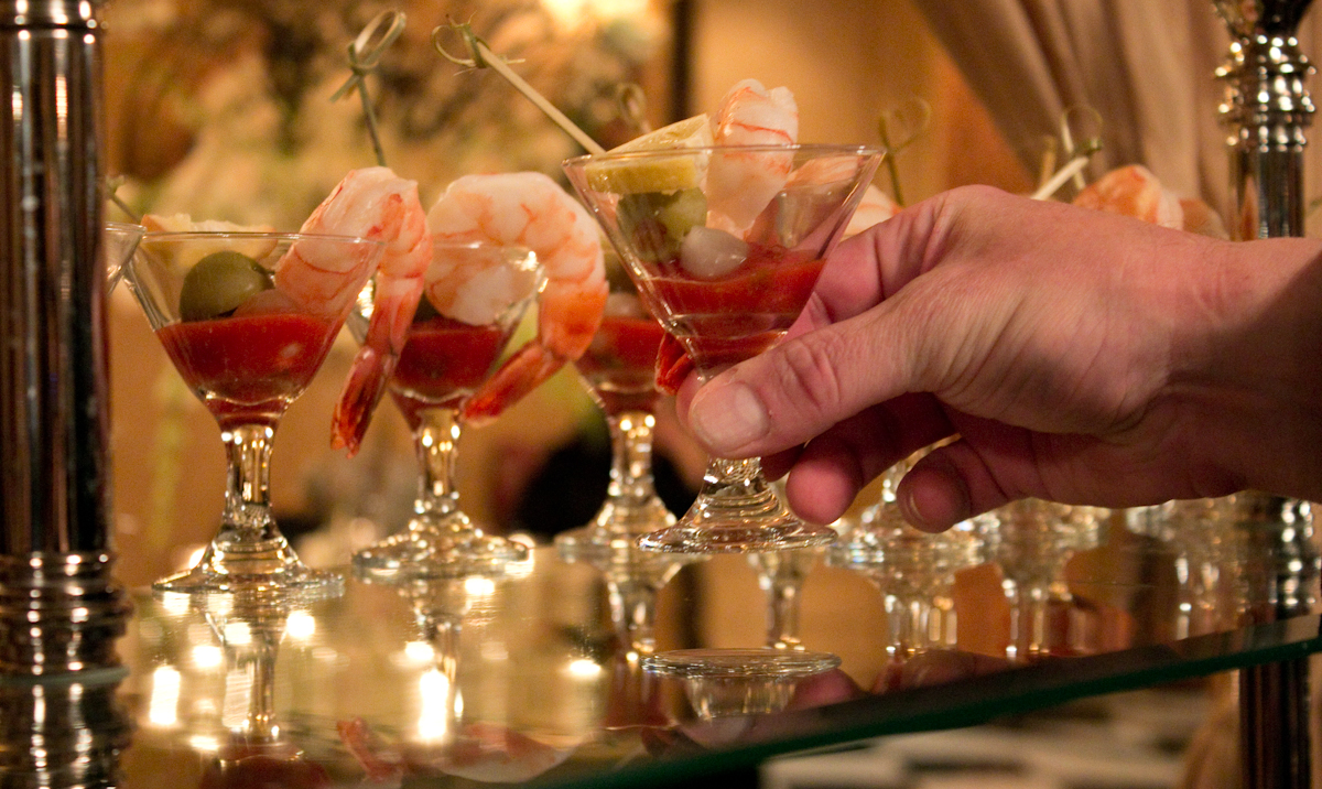 Monique & James at Colony Club Detroit MI wedding photograph