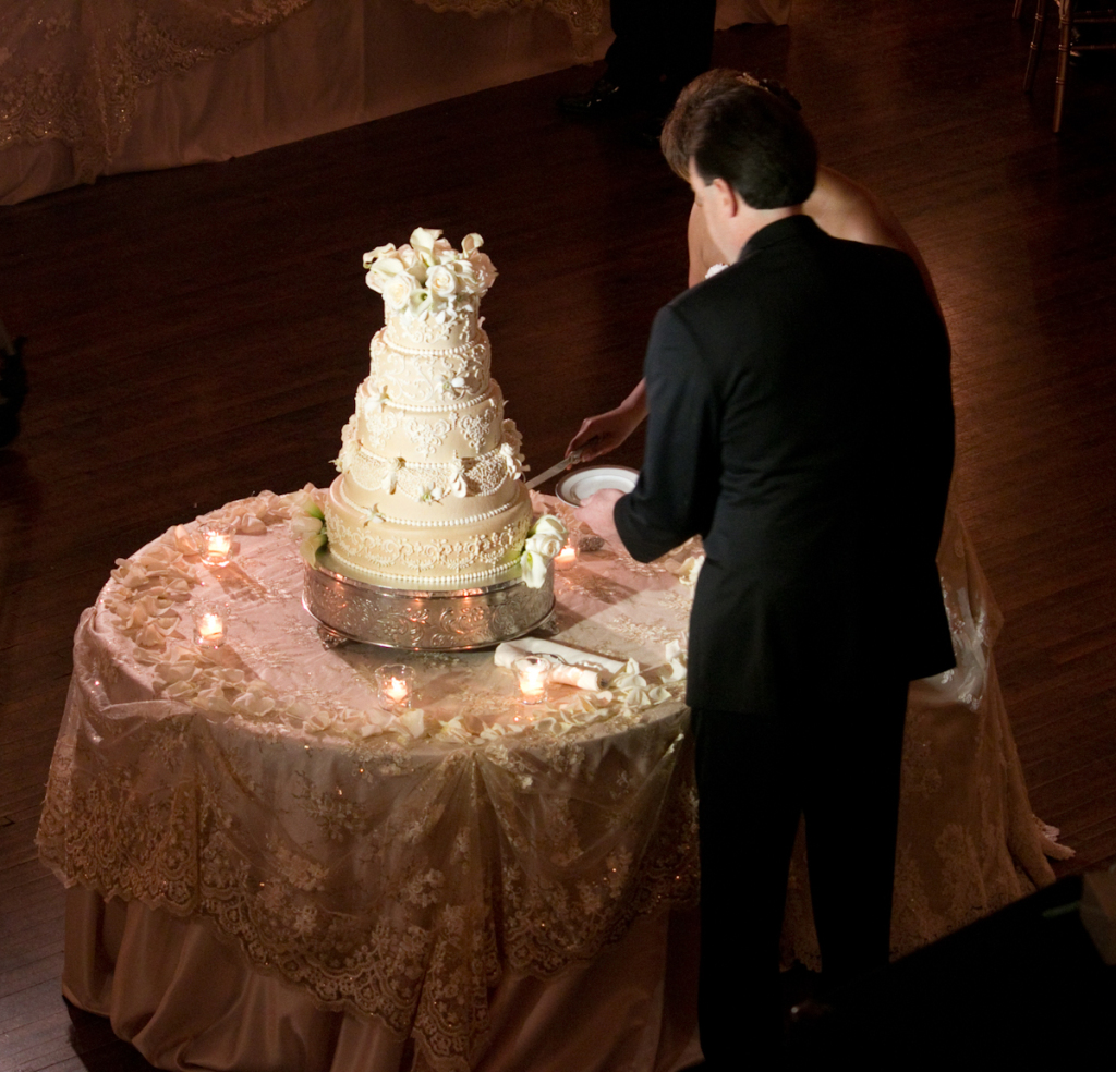 Monique & James at Colony Club Detroit MI wedding photograph