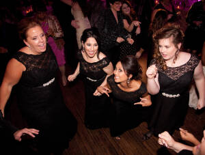 Monique & James at Colony Club Detroit MI wedding photograph