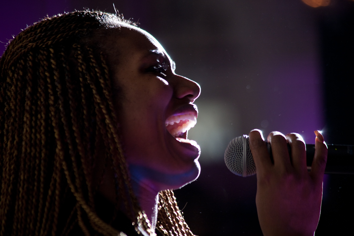Monique & James at Colony Club Detroit MI wedding photograph