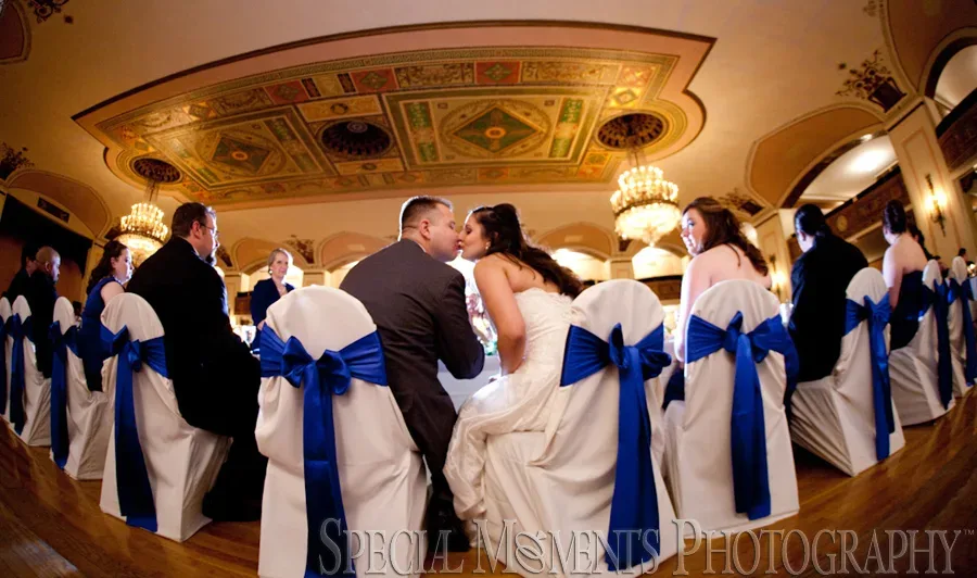 Masonic Temple Detroit MI wedding photograph