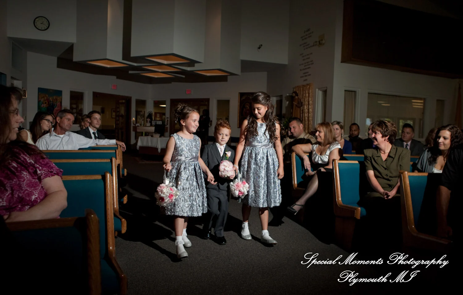 Holy Spirit Roman Catholic Brighton MI wedding photograph