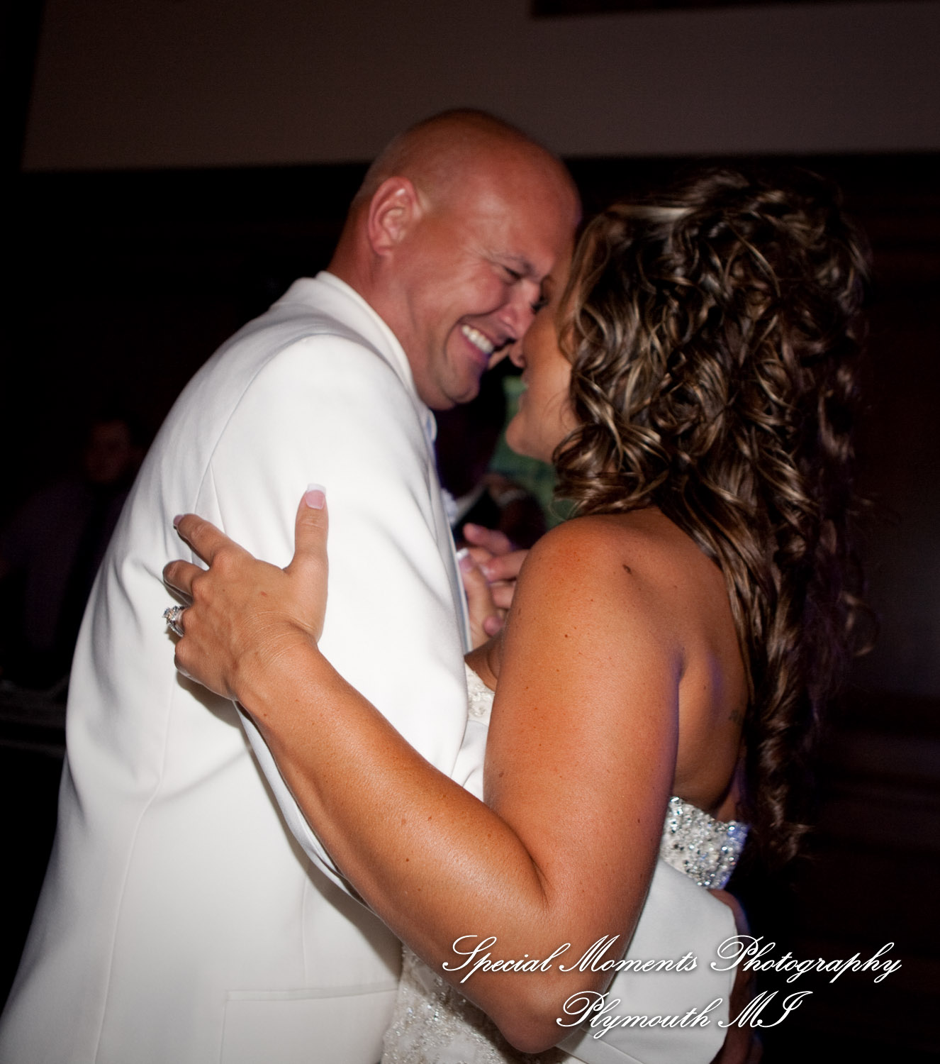 Anthony & Margaret at Canterbury Castle Chapel Lake Orion MI wedding photography