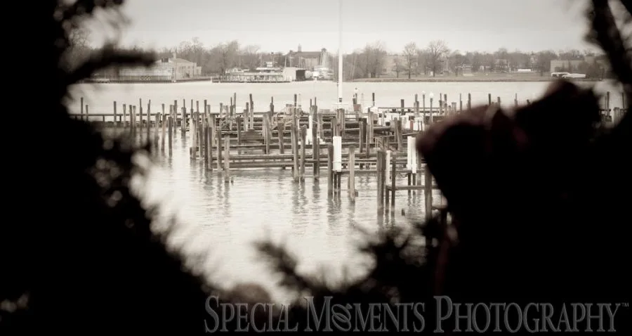 Detroit Yacht Club Detroit MI wedding photograph