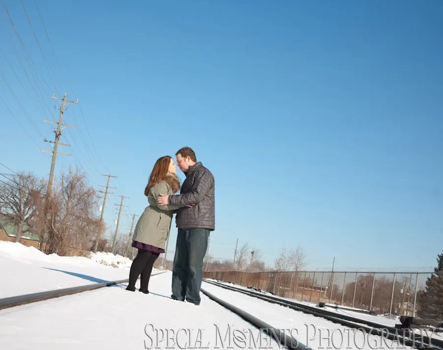 Downtown Plymouth engagement photography