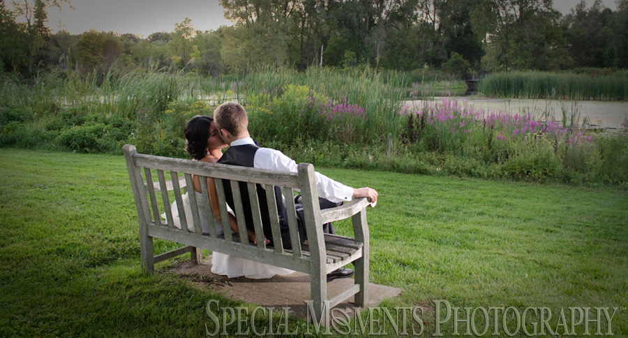 Matthaei Botanical Gardens Ann Arbor wedding photography