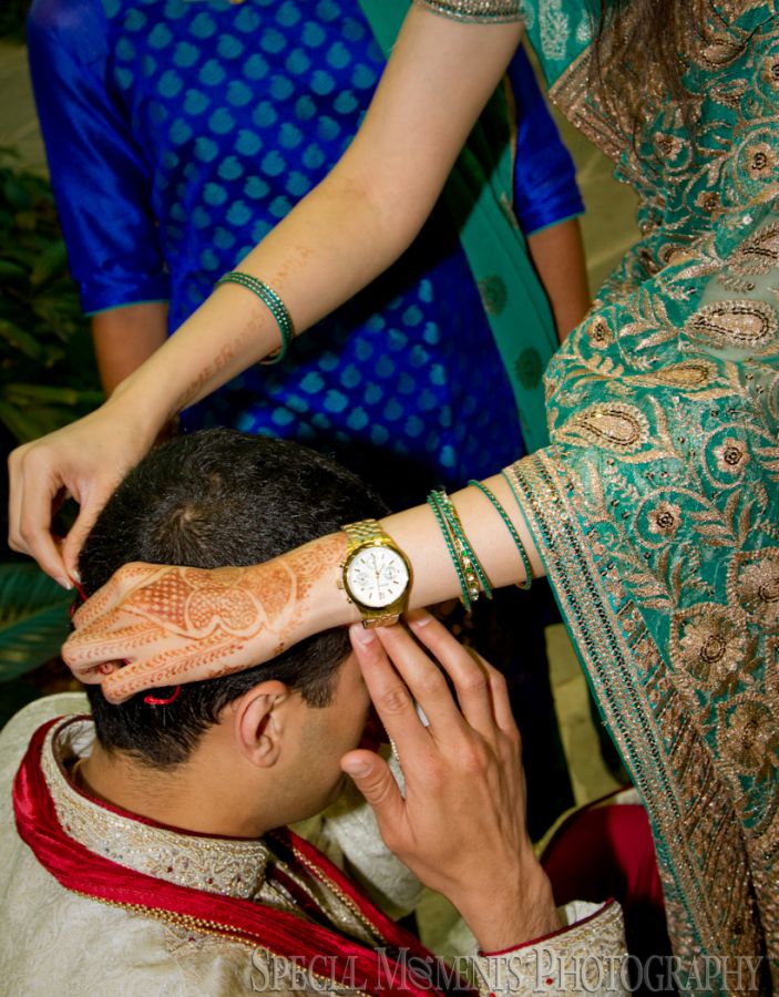 Westin Atrium Southfield MI Hindu wedding photograph
