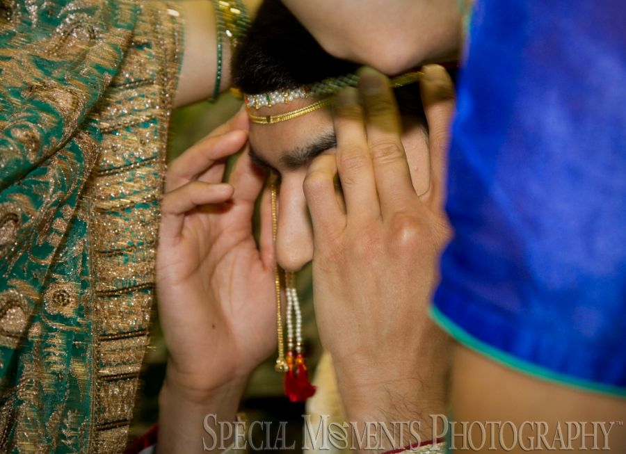 Westin Atrium Southfield MI Hindu wedding photograph